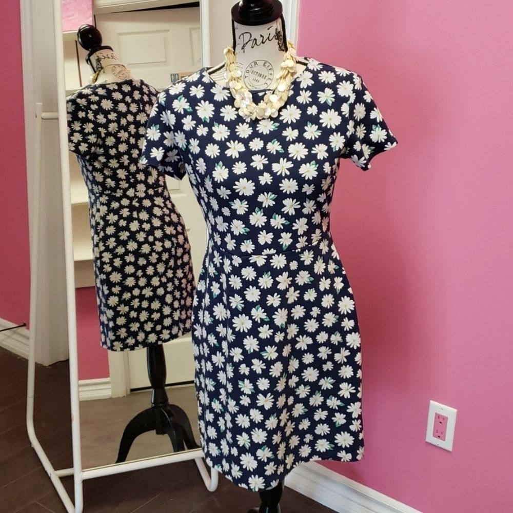 Old 💙🖤 Navy Blue Floral Printed Dress  Size M